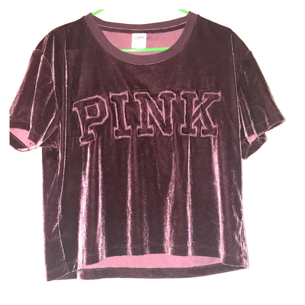 VS Pink cropped tee